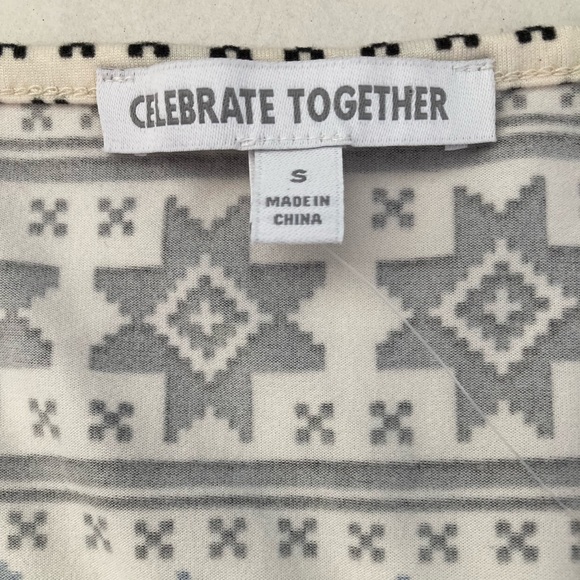 Celebrate Together Jumpsuit Aztec Long Sleeve Comfy Cozy Sz S Elastic Waist NWOT - Picture 2 of 8